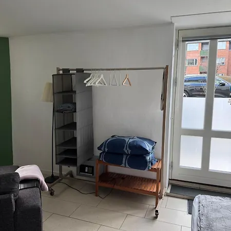 Ξενοδοχείο με διαμερίσματα Huset *