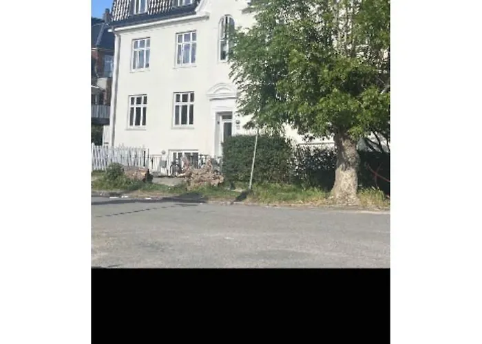 Апарт-отель Huset 3*